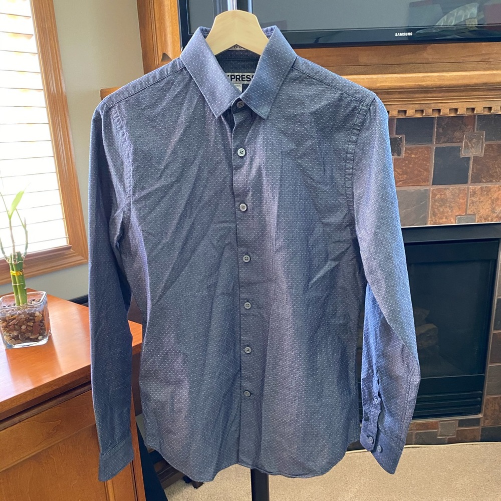 Express Gray with detail button down